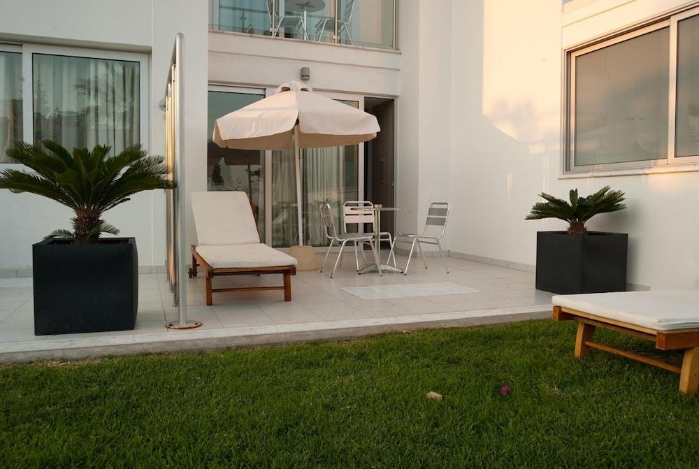 Frixos Suites Hotel Apartments Lárnaca Exterior foto